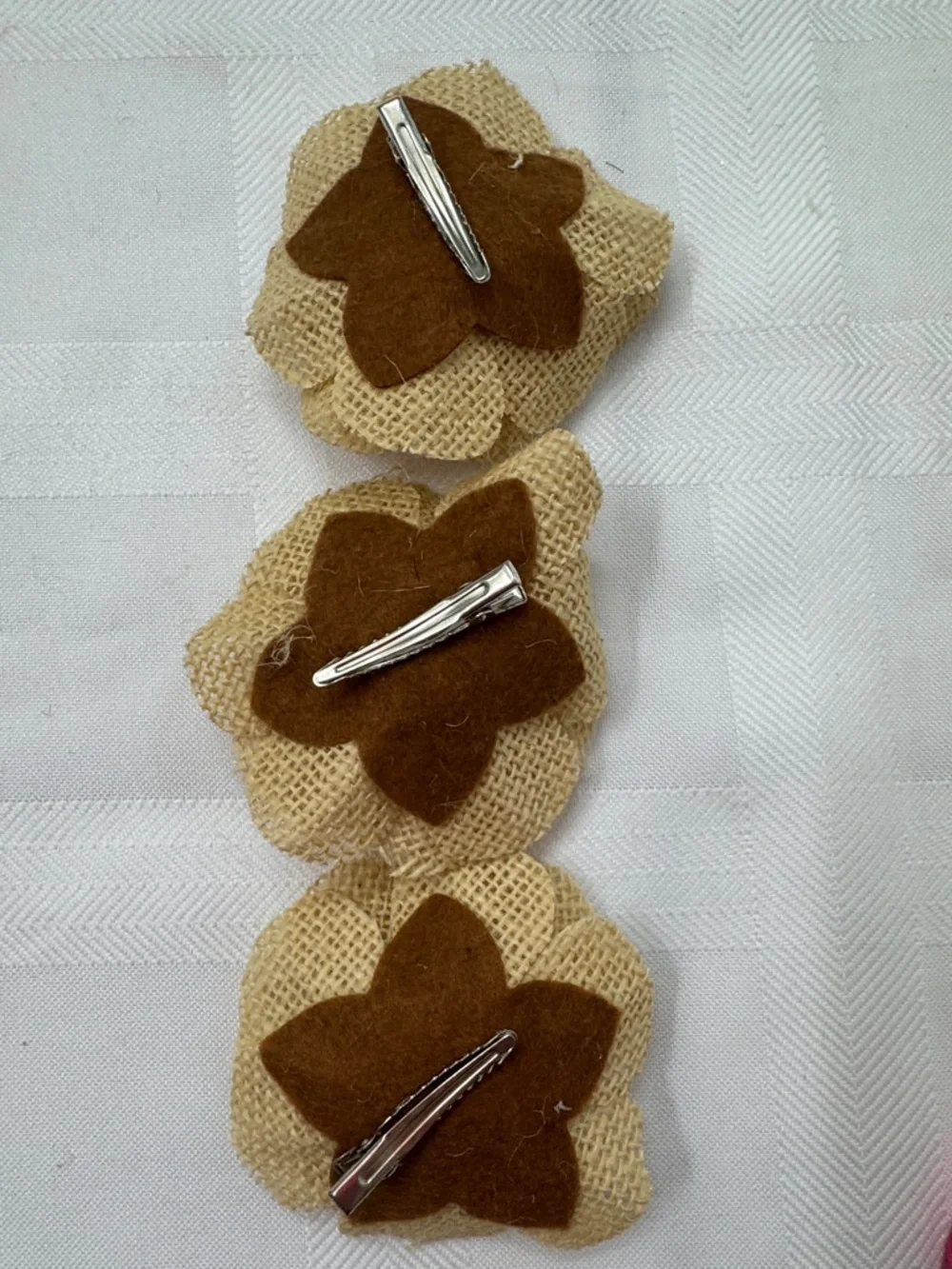 Burlap Flower Accent Set of 9 in Beige and Brown - Rustic Home Accents